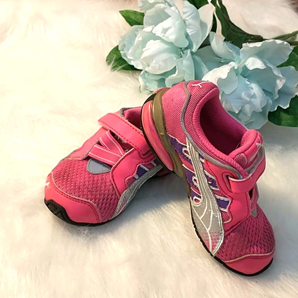Pink Pumas